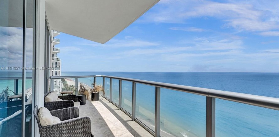 Condo in Sunny Isles Beach, Florida, 1 bedroom  № 1291901