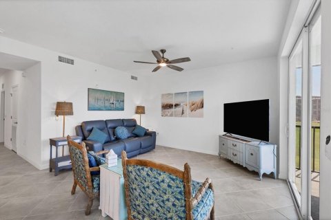 Condo in Venice, Florida, 2 bedrooms in WELLEN PARK  № 1200579 - photo 5