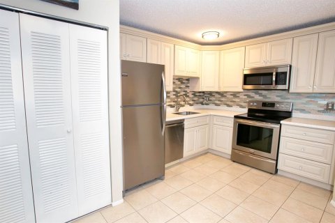 Condominio en venta en Bradenton, Florida, 2 dormitorios, 94.3 m2 № 1341539 - foto 27