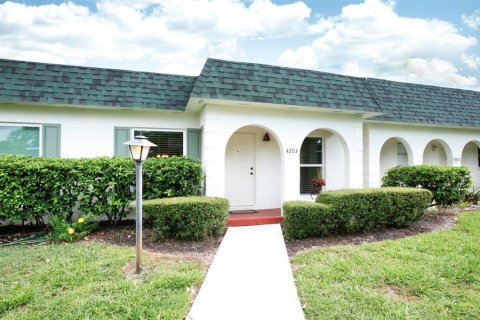 Condo in Bradenton, Florida, 2 bedrooms  № 1341539 - photo 19