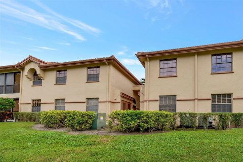 Condominio en venta en Boynton Beach, Florida, 3 dormitorios, 153.94 m2 № 989291 - foto 23