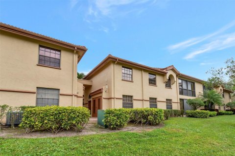 Condominio en venta en Boynton Beach, Florida, 3 dormitorios, 153.94 m2 № 989291 - foto 24