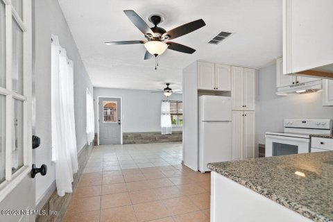 House in Saint Augustine, Florida 2 bedrooms, 84.54 sq.m. № 773605 - photo 12