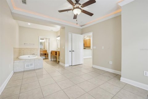 Townhouse in Davenport, Florida 4 bedrooms, 131.92 sq.m. № 1422317 - photo 20