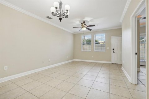 Townhouse in Davenport, Florida 4 bedrooms, 131.92 sq.m. № 1422317 - photo 11