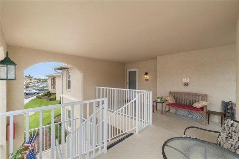 Copropriété à vendre à North Port, Floride: 2 chambres, 121.98 m2 № 1279664 - photo 4