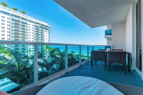 Copropriété à louer à Miami Beach, Floride: 1 chambre, 89.19 m2 № 118912 - photo 9