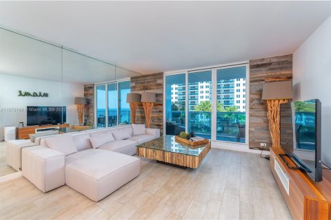 Copropriété à louer à Miami Beach, Floride: 1 chambre, 89.19 m2 № 118912 - photo 2