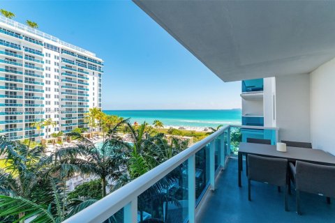 Copropriété à louer à Miami Beach, Floride: 1 chambre, 89.19 m2 № 118912 - photo 10