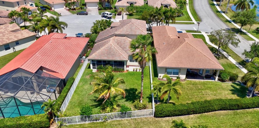 Villa ou maison à Stuart, Floride 4 chambres, 201.97 m2 № 1135060