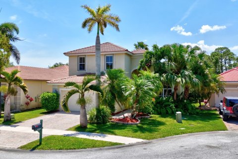 House in Stuart, Florida 4 bedrooms, 201.97 sq.m. № 1135060 - photo 14