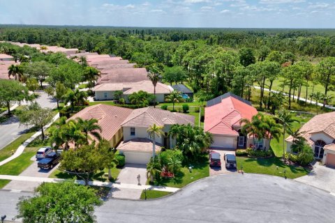 Casa en venta en Stuart, Florida, 4 dormitorios, 201.97 m2 № 1135060 - foto 11