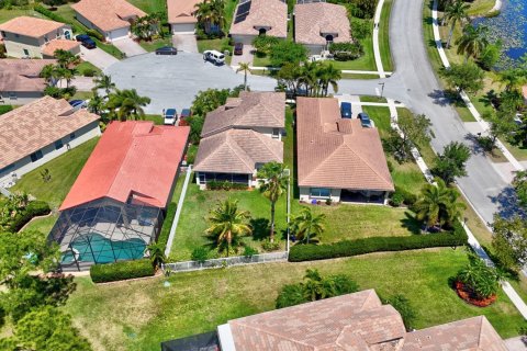 Villa ou maison à vendre à Stuart, Floride: 4 chambres, 201.97 m2 № 1135060 - photo 2