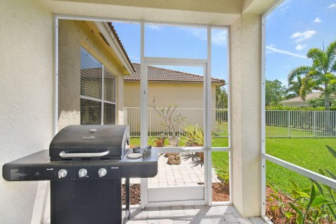 House in Stuart, Florida 4 bedrooms, 201.97 sq.m. № 1135060 - photo 20