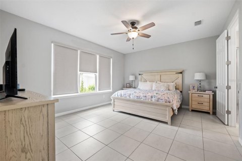 Casa en venta en Wesley Chapel, Florida, 4 dormitorios, 224.36 m2 № 1301743 - foto 28