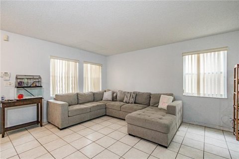 House in Deerfield Beach, Florida 4 bedrooms, 168.34 sq.m. № 1177103 - photo 28