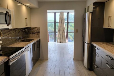 Copropriété à vendre à Hallandale Beach, Floride: 2 chambres, 132.85 m2 № 1291797 - photo 9