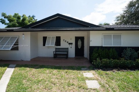 House in North Palm Beach, Florida 4 bedrooms, 150.87 sq.m. № 1332268 - photo 3