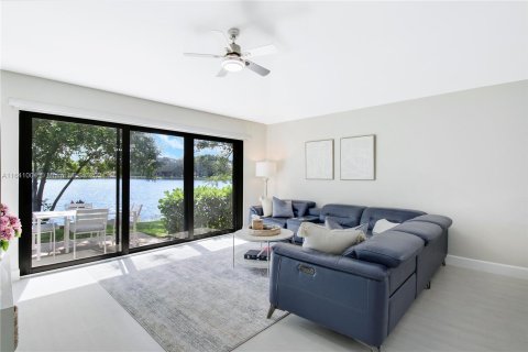 Casa en venta en Palm Beach Gardens, Florida, 2 dormitorios, 105.44 m2 № 1332296 - foto 20