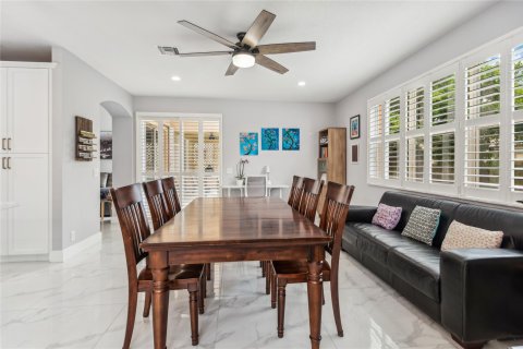 Villa ou maison à vendre à Pembroke Pines, Floride: 5 chambres, 254.74 m2 № 1174075 - photo 30