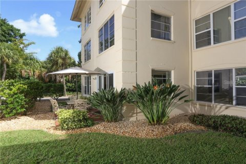 Copropriété à louer à Longboat Key, Floride: 2 chambres, 95.41 m2 № 251583 - photo 15