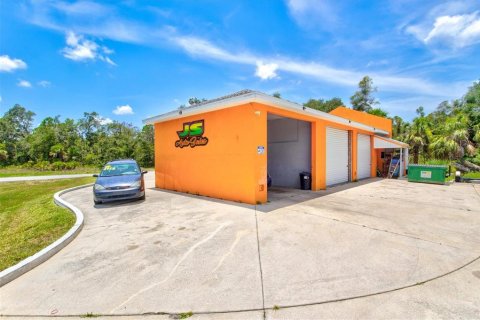 Immobilier commercial à vendre à Port Charlotte, Floride: 116.03 m2 № 621683 - photo 6
