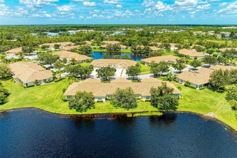 Villa ou maison à vendre à North Port, Floride: 2 chambres, 116.59 m2 № 1265557 - photo 7