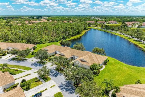 Villa ou maison à vendre à North Port, Floride: 2 chambres, 116.59 m2 № 1265557 - photo 4