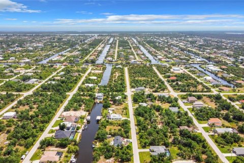 Terreno en venta en Port Charlotte, Florida № 651115 - foto 17