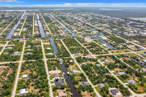 Land in Port Charlotte, Florida № 651115 - photo 11