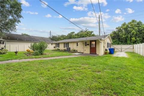 Villa ou maison à vendre à Kissimmee, Floride: 4 chambres, 181.35 m2 № 1356305 - photo 24