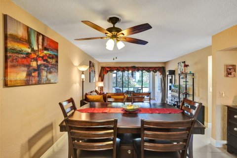 Copropriété à vendre à Deerfield Beach, Floride: 2 chambres, 111.48 m2 № 1160608 - photo 5