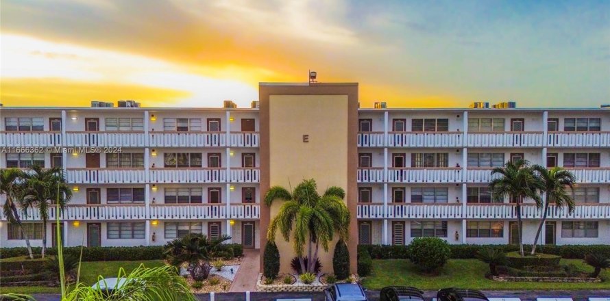 Condominio en Boca Raton, Florida, 1 dormitorio  № 1380573