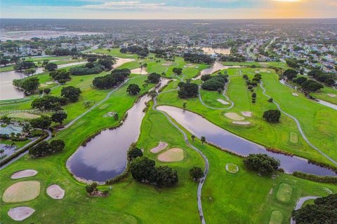 Condo in Boca Raton, Florida, 1 bedroom  № 1380573 - photo 17