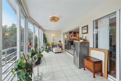 Condo in Fort Lauderdale, Florida, 2 bedrooms  № 1380617 - photo 26