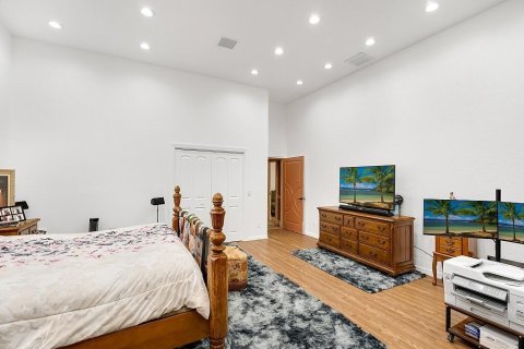Casa en venta en Vero Beach, Florida, 6 dormitorios, 377.65 m2 № 978883 - foto 18