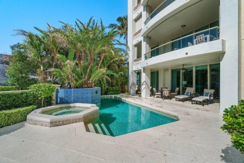 Condominio en venta en Boca Raton, Florida, 3 dormitorios, 481.79 m2 № 1079328 - foto 2