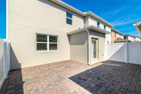 Townhouse in Saint Cloud, Florida 3 bedrooms, 163.04 sq.m. № 1387043 - photo 7