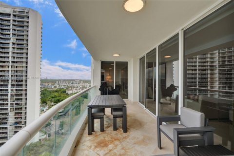 Condo in Aventura, Florida, 3 bedrooms  № 1345581 - photo 5