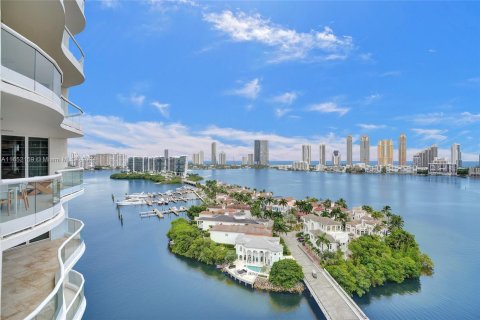 Condo in Aventura, Florida, 3 bedrooms  № 1345581 - photo 8