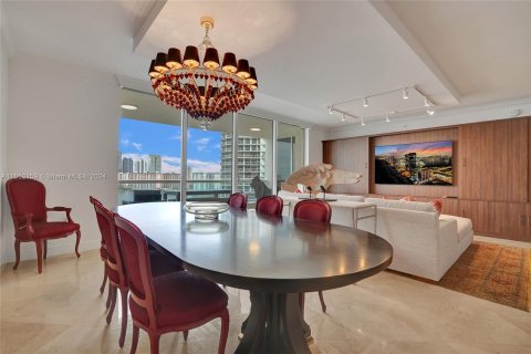 Condo in Aventura, Florida, 3 bedrooms  № 1345581 - photo 14