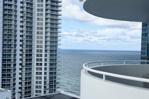 Copropriété à vendre à Miami Beach, Floride: 2 chambres, 113.34 m2 № 1345621 - photo 20