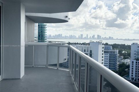 Copropriété à vendre à Miami Beach, Floride: 2 chambres, 113.34 m2 № 1345621 - photo 21