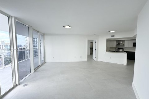 Copropriété à vendre à Miami Beach, Floride: 2 chambres, 113.34 m2 № 1345621 - photo 15