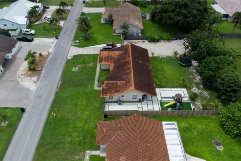 Villa ou maison à vendre à Homestead, Floride: 4 chambres, 193.79 m2 № 1345667 - photo 5