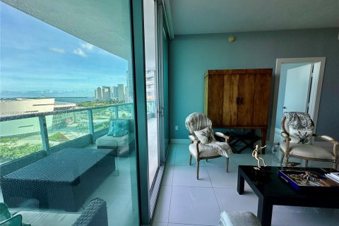 Condo in Miami, Florida, 1 bedroom  № 1388027 - photo 24