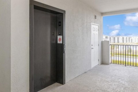 Copropriété à vendre à Punta Gorda, Floride: 2 chambres, 107.21 m2 № 842280 - photo 30