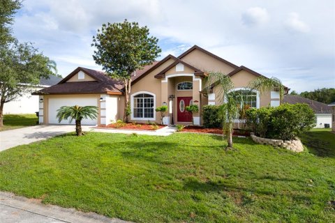 House in Davenport, Florida 4 bedrooms, 165.27 sq.m. № 1336921 - photo 30