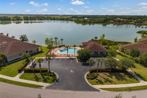 Villa ou maison à vendre à Punta Gorda, Floride: 2 chambres, 121.79 m2 № 1137648 - photo 8