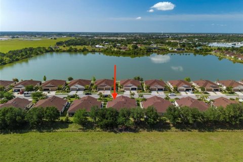 Villa ou maison à vendre à Punta Gorda, Floride: 2 chambres, 121.79 m2 № 1137648 - photo 1